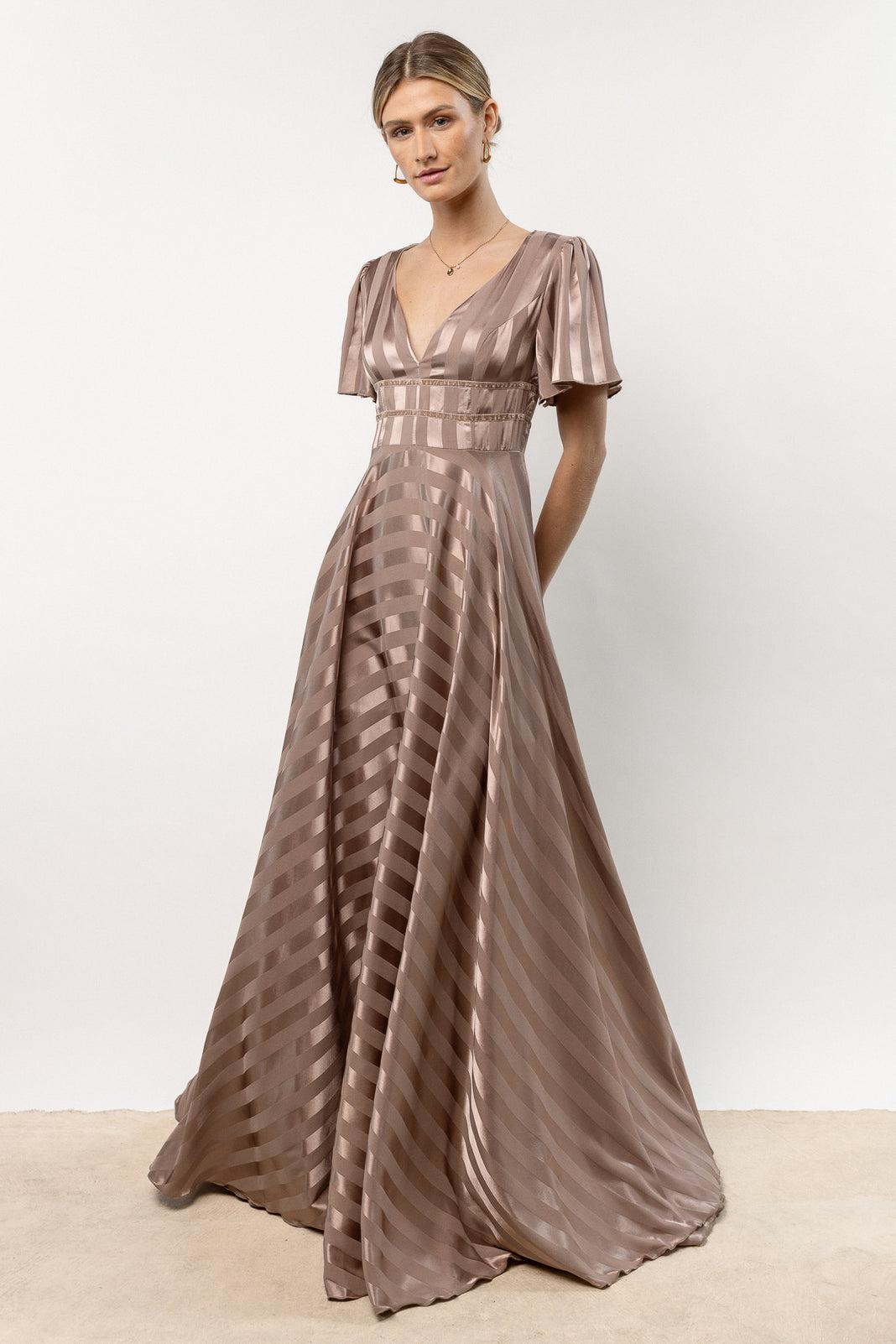 32 Spring Wedding Guest Dresses for March Through June 2023