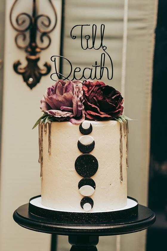 Types of Wedding Cake Flavors: The Definitive Guide | Wedding Spot Blog