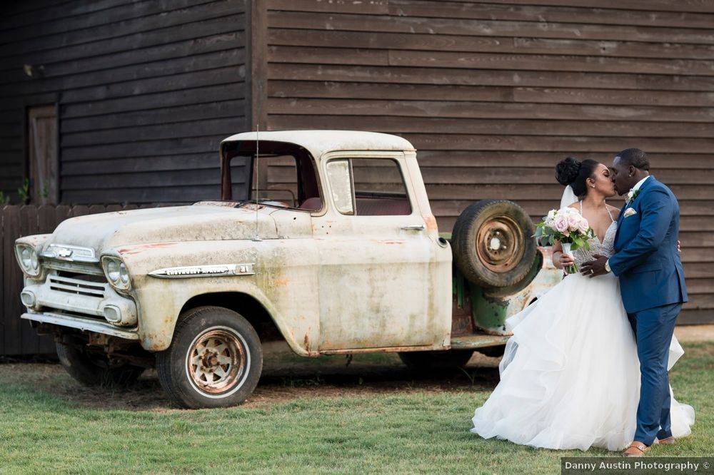 22 Of The Best Rascal Flatts Weddings Songs For Your Big Day