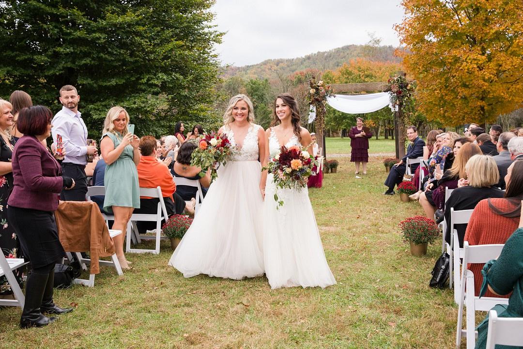 What to wear 2024 outdoor fall wedding