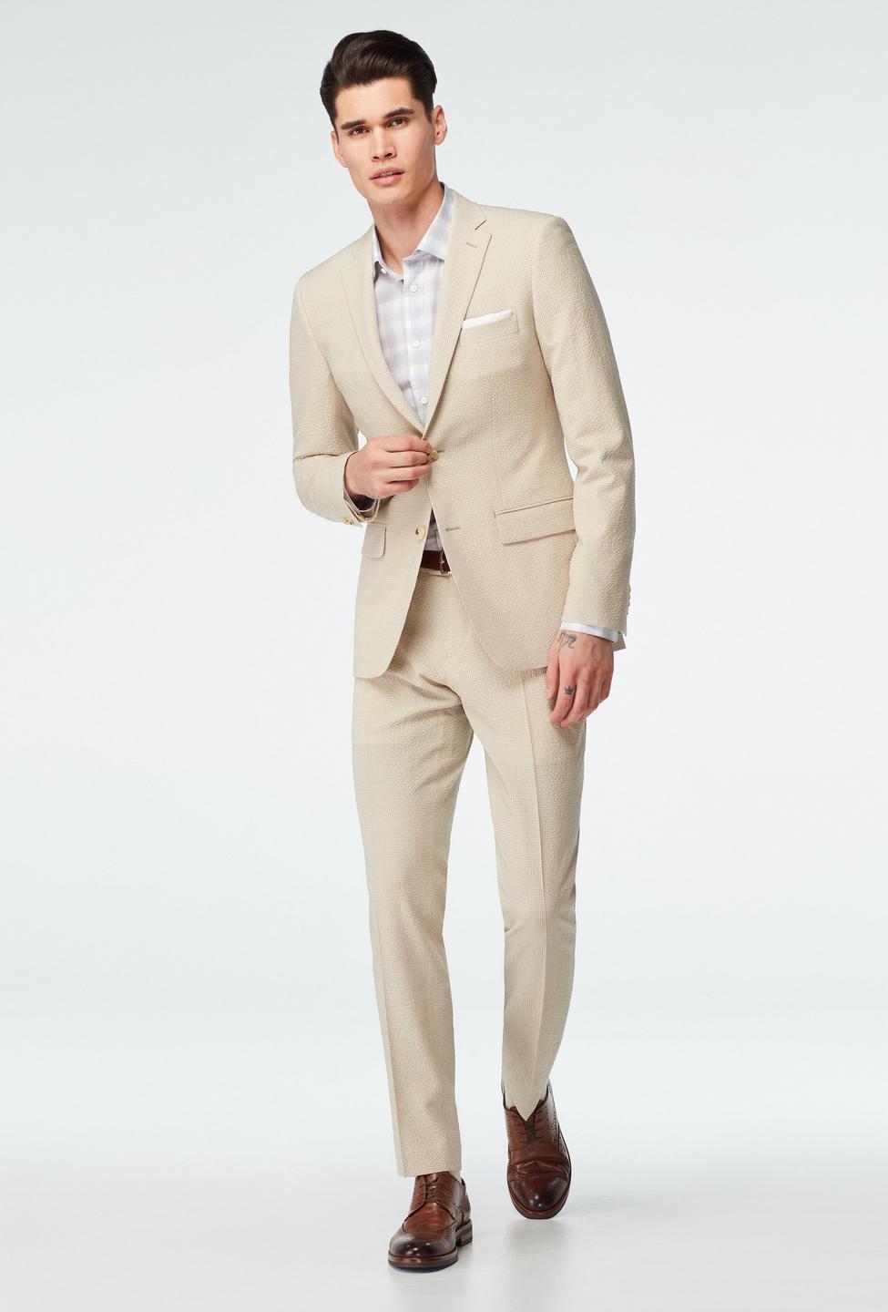 SUMMER WEDDING SUIT TRENDS: THE PERFECT BLEND OF FORMALITY AND COMFORT