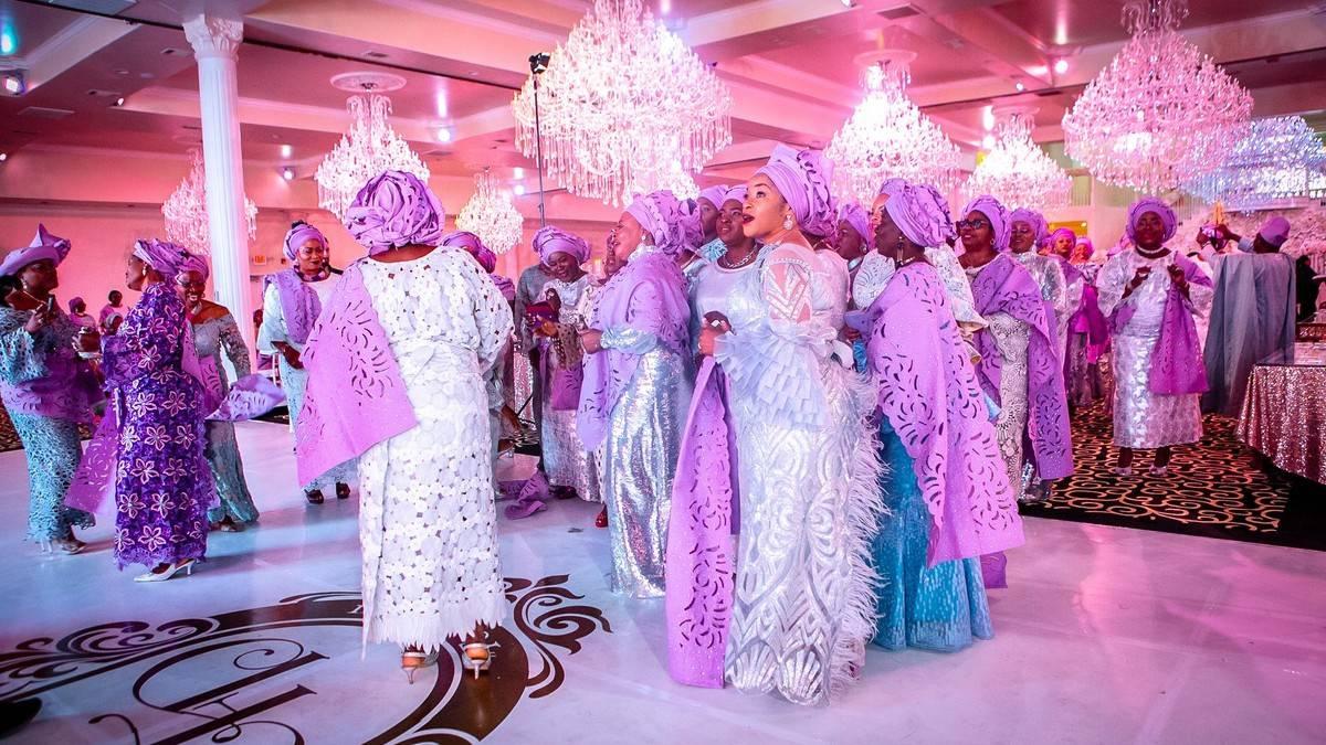 White wedding asoebi styles sale