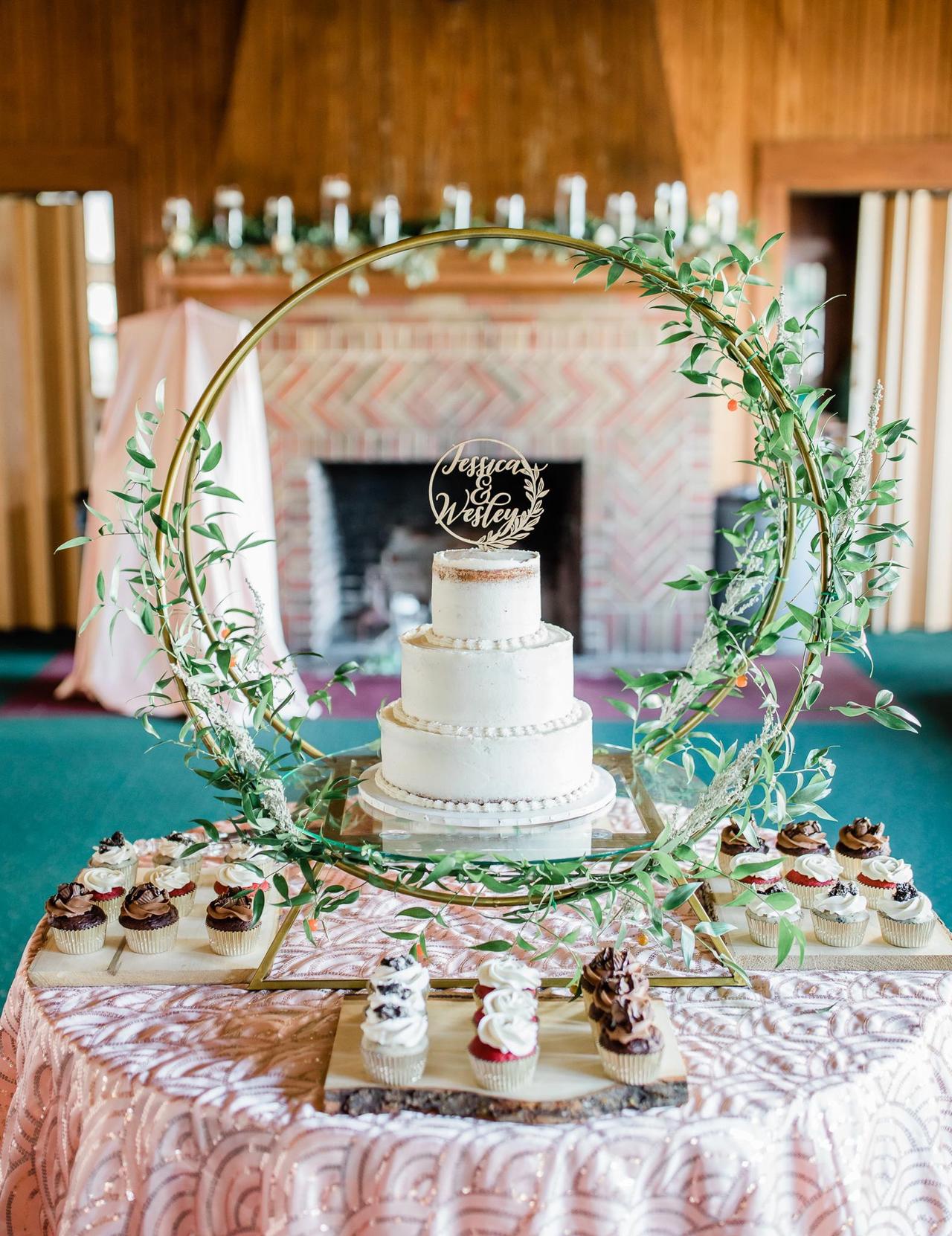 Chicago Wedding Cake | Ferguson Plarre's Bakehouse