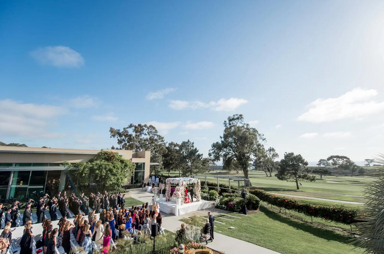 outdoor wedding ceremony