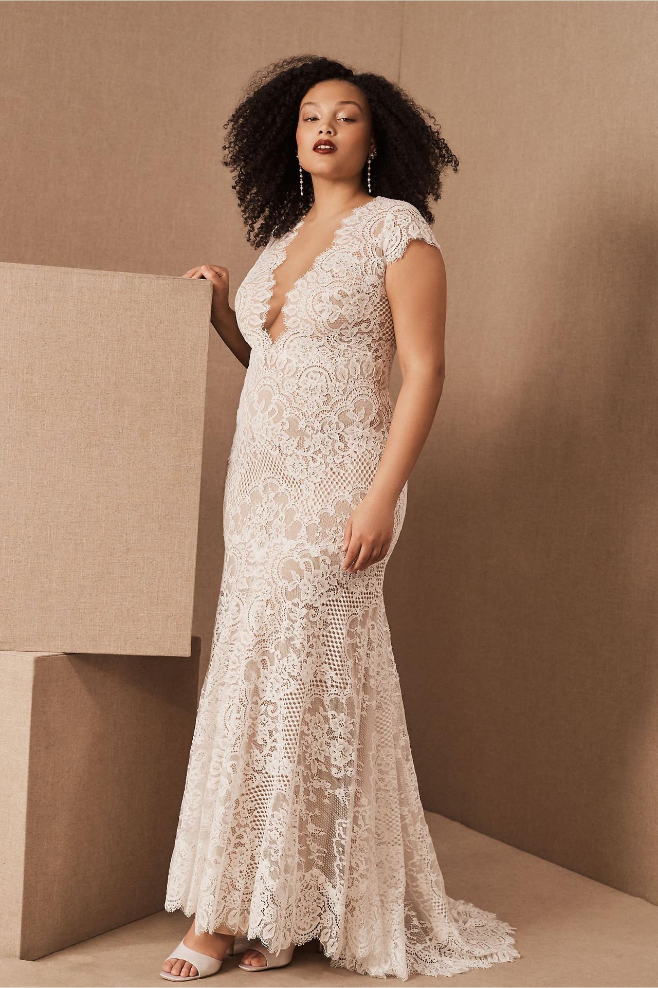 Casual Wedding Dresses - Courthouse & Elopement Wedding Dresses at