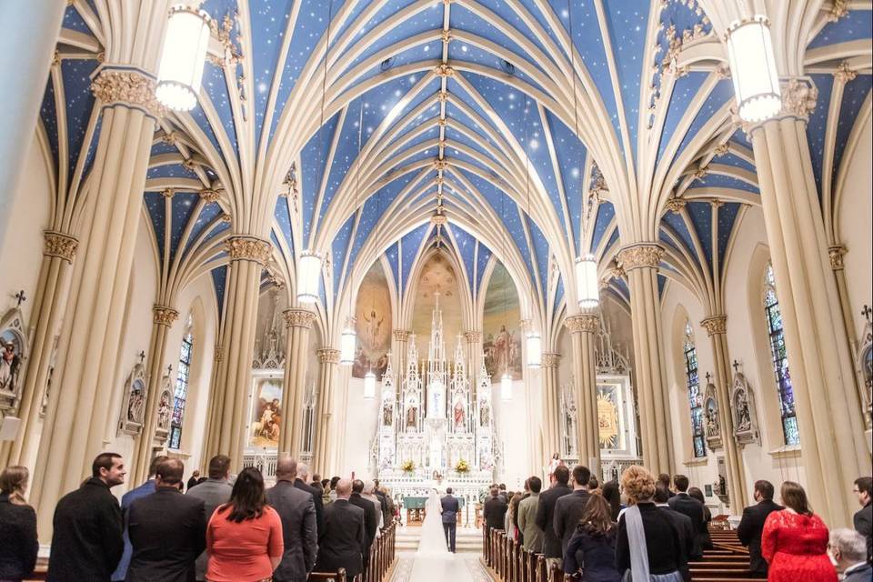 Can You Have A Catholic Wedding Ceremony Outside Of The Church