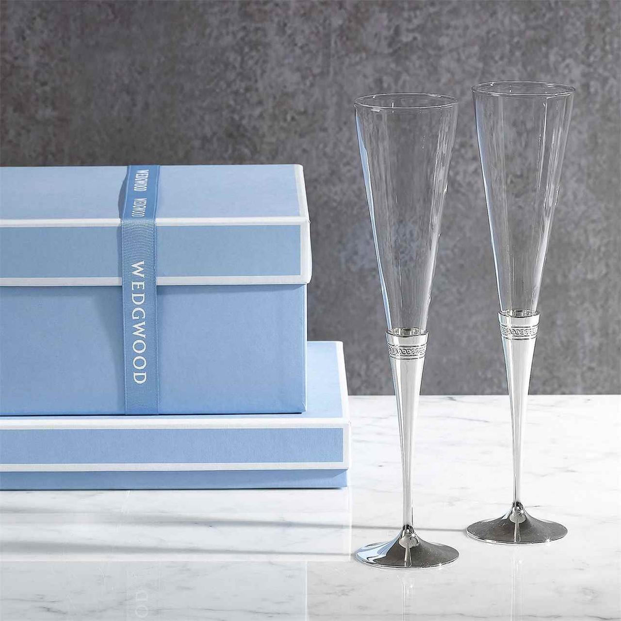 Mirrored silver-stemmed wedding champagne flutes