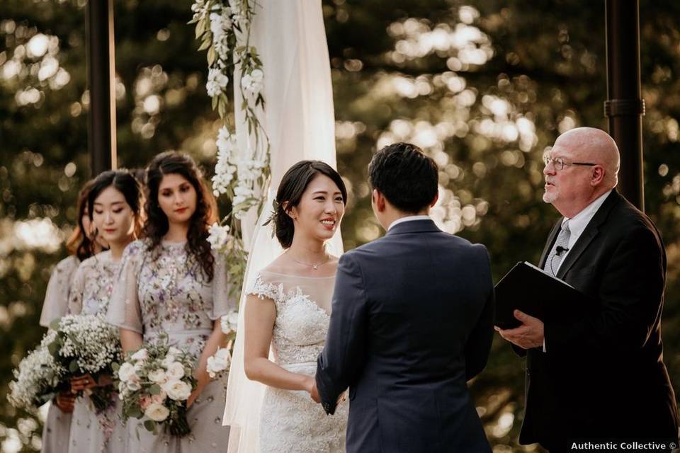 15 Ceremony Readings from Literature for a Totally Romantic Wedding