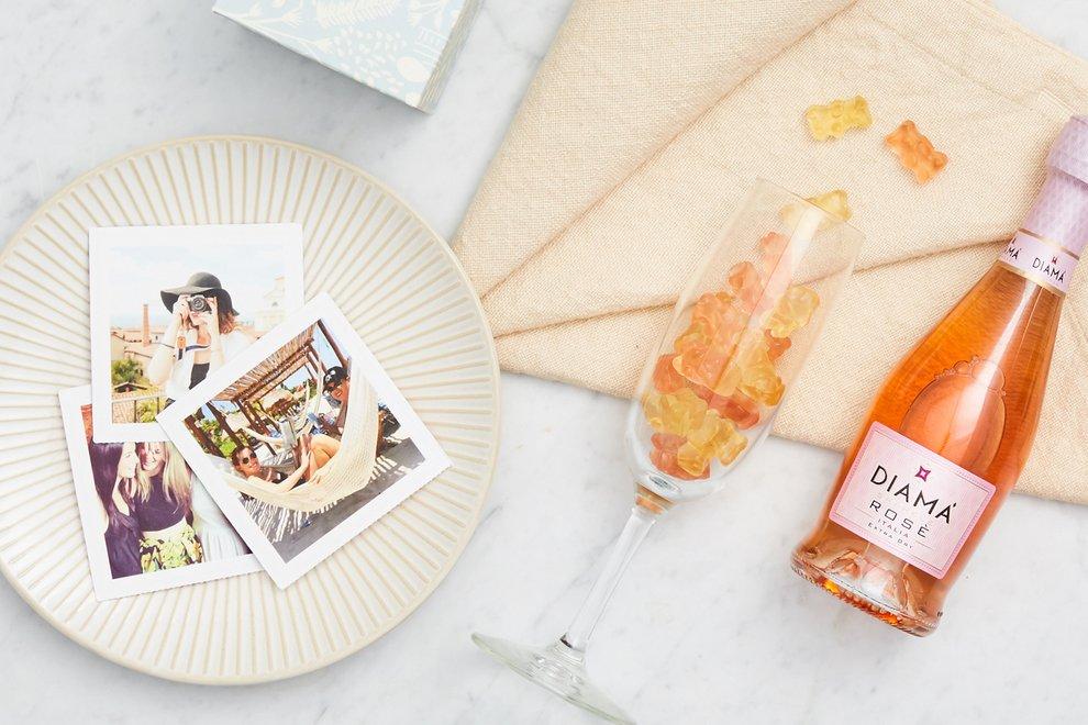 Champagne bears bridesmaid box candy idea