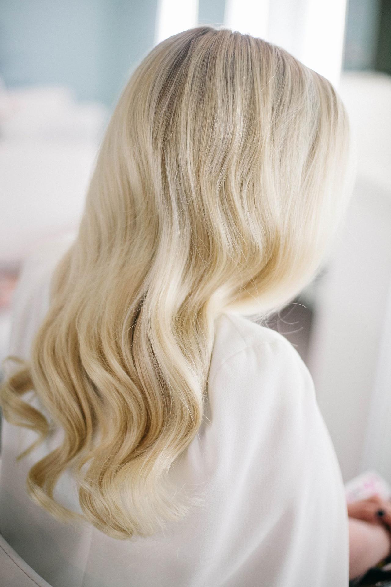 Straight Wedding Hair Inspirations for Your Big Day - EverAfterGuide