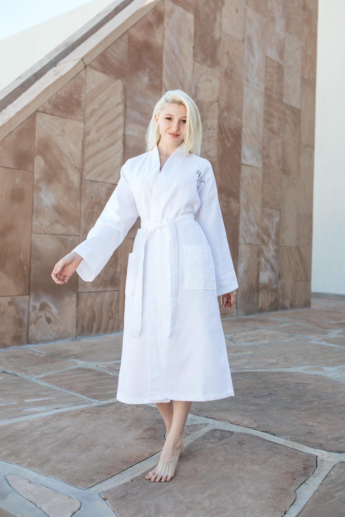 Long cotton bridal robe with front monogram