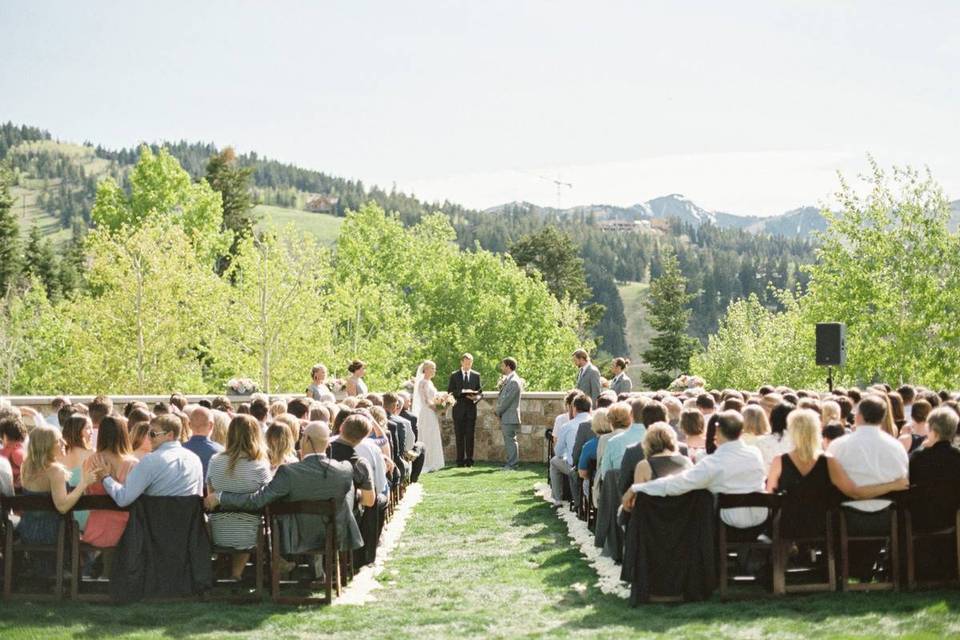 These Park City Wedding Venues Are the Epitome of Ski Resort Chic