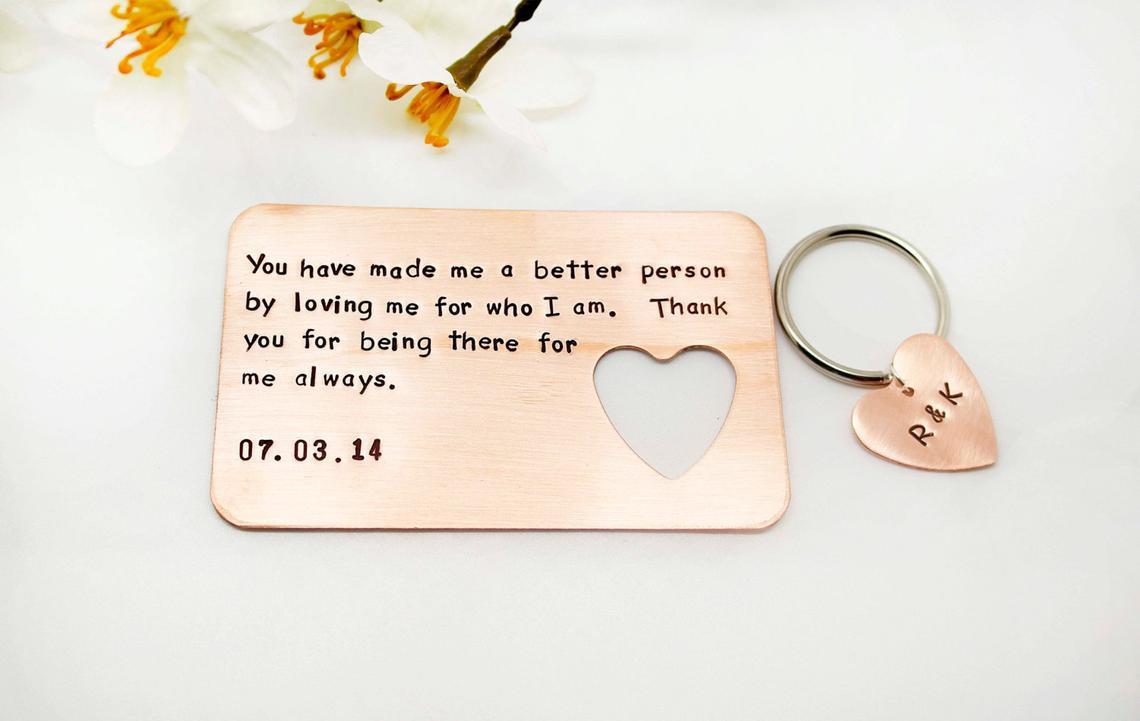 18 Sweet One-Year Anniversary Gift Ideas for Your Boyfriend | LoveToKnow