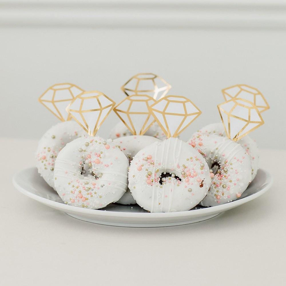 30 Bachelorette Party Decorations for Any Theme &amp; Budget