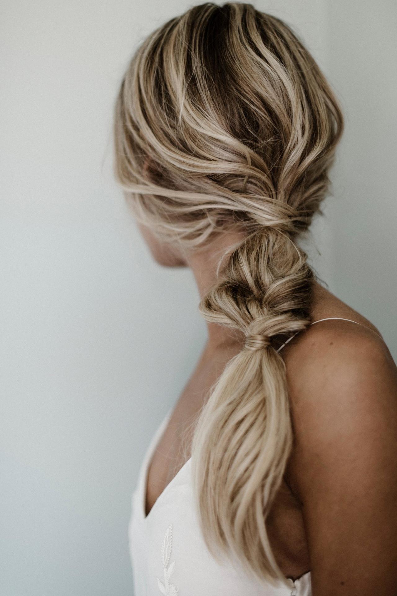 20 Easy and Perfect Updo Hairstyles for Weddings - EWI