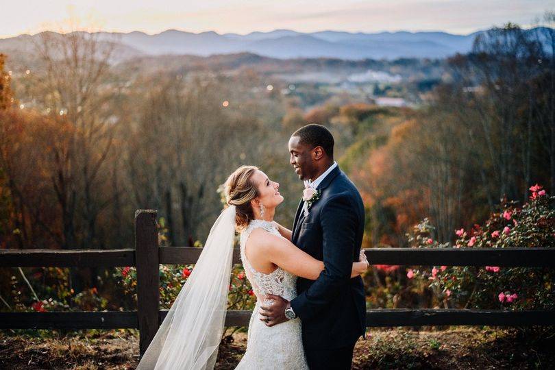 7 Black-Owned Wedding Businesses in Charlotte, NC That Couples Love