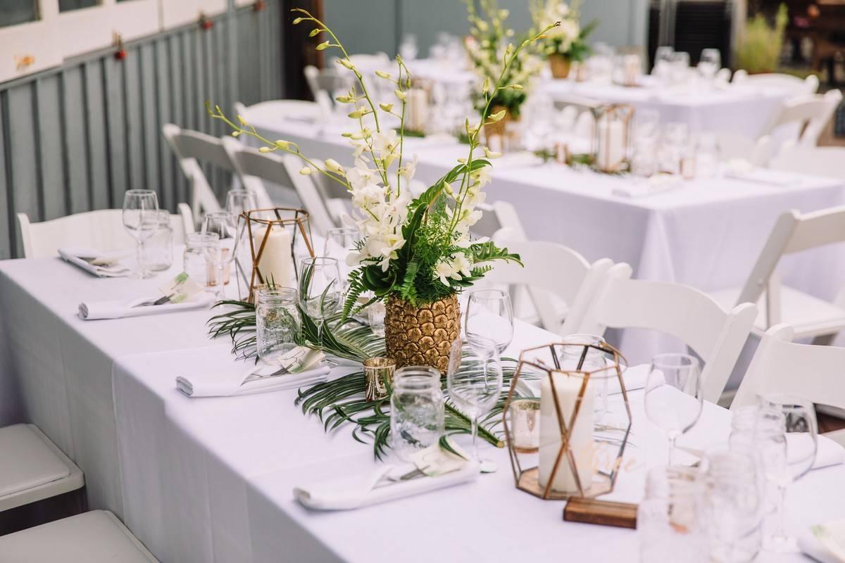 15 Elegant Beach Wedding Centerpieces