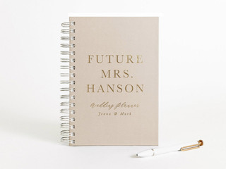 The 21 Best Wedding Planner Books to Help Keep You Organized