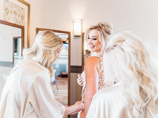 The Best Bridal Undergarments to Wear Under Your Wedding Dress
