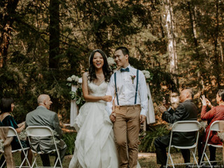 These 2020 Wedding Ceremony Songs Will Update Your "I Dos"
