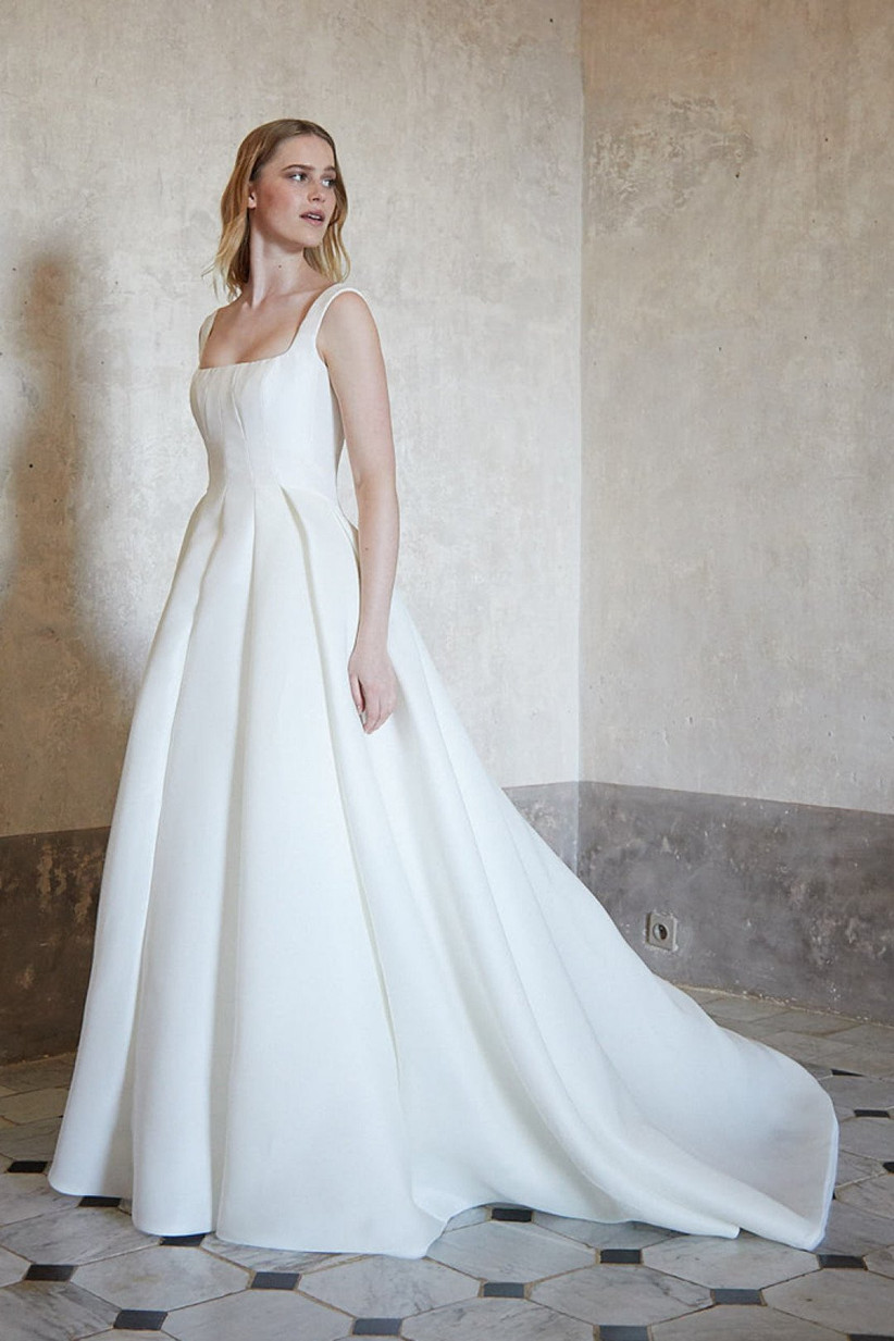 The 2022 Wedding Dress Trends You Need To See Weddingwire