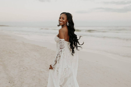 40 Wedding Hairstyles That Look Amazing on Brides With Long Hair