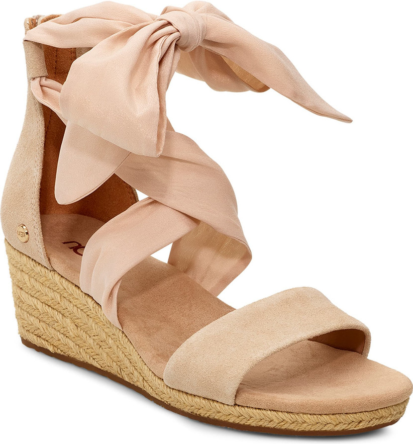 comfortable wedding wedges