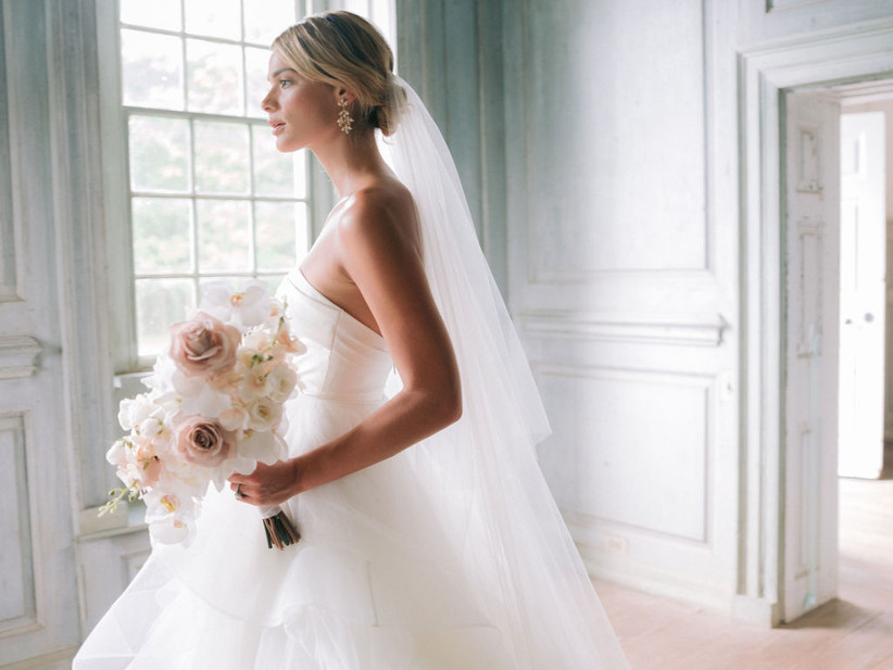 long veils for brides