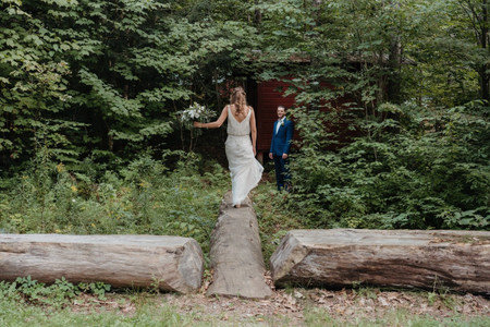 Everything You Need to Throw a Summer Camp-Themed Wedding
