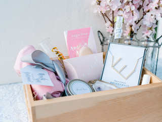 The Indispensable Guide to Bridesmaid Gift Etiquette