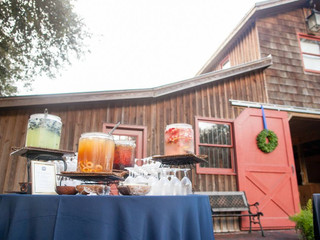 Hosting a Dry Wedding? 6 Things You Need to Know