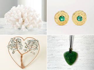 The Best 35th Year Wedding Anniversary Gifts to Celebrate in Style