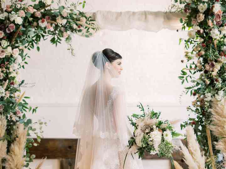 bridal veil accessories