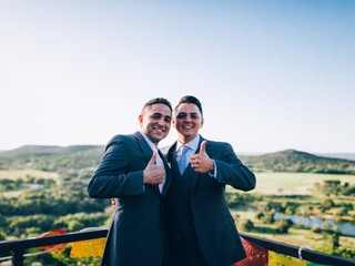 20 Best Man Gifts for the Groom You Can Buy Right Now