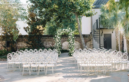 7 Downtown Charleston Wedding Venues to Obsess Over