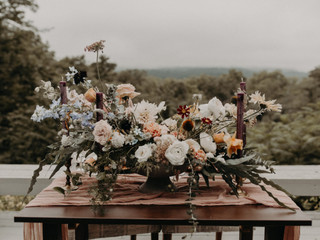 The 8 Steps to Choosing Your Wedding Flowers