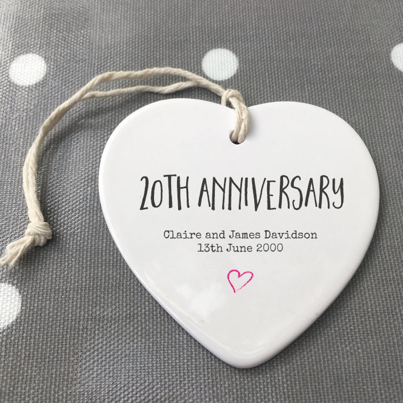 The Best 20th Anniversary Gift Ideas 2021 Edition Weddingwire