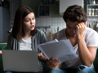 The 8 Most Common Financial Mistakes Engaged Couples Make