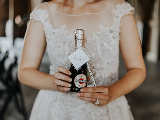 16 Trendy Wedding Drink Ideas to Add to Your Pinterest Board