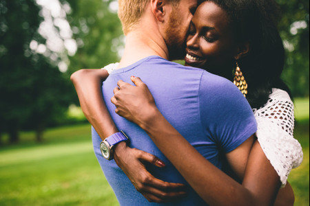 5 Signs That You’re Growing Together as a Couple 