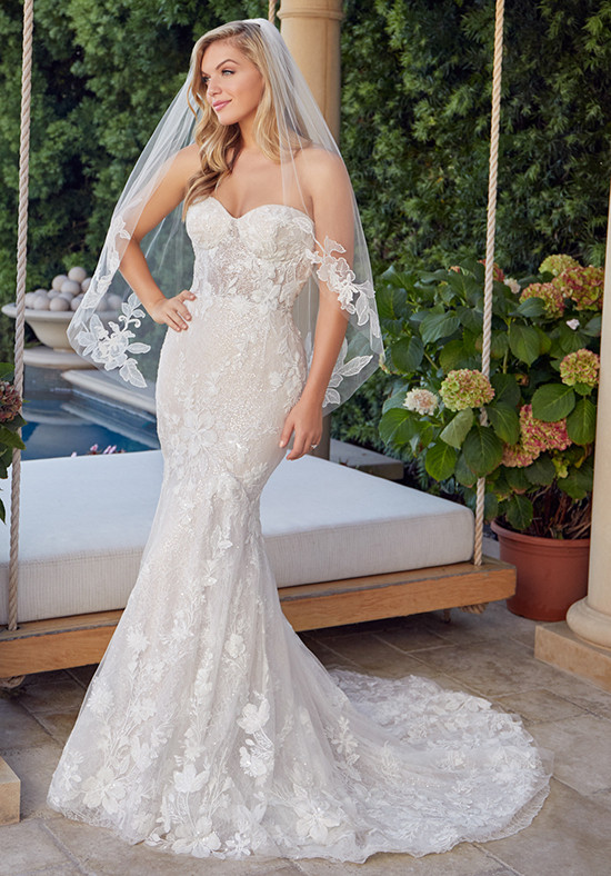 Style Angelina Mermaid Wedding Dress By Casablanca Bridal Weddingwire Com