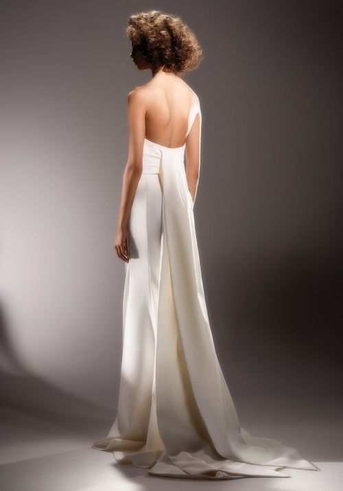 SCULPTURAL WRAP DRAPE, Viktor&Rolf Mariage