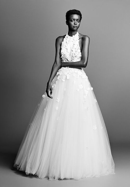 FLOWER APPLIQUÉ OPEN BACK GOWN, Viktor&Rolf Mariage