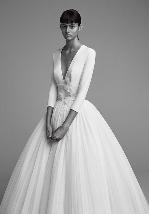 ICED FLOWER PLISSÉ GOWN, Viktor&Rolf Mariage