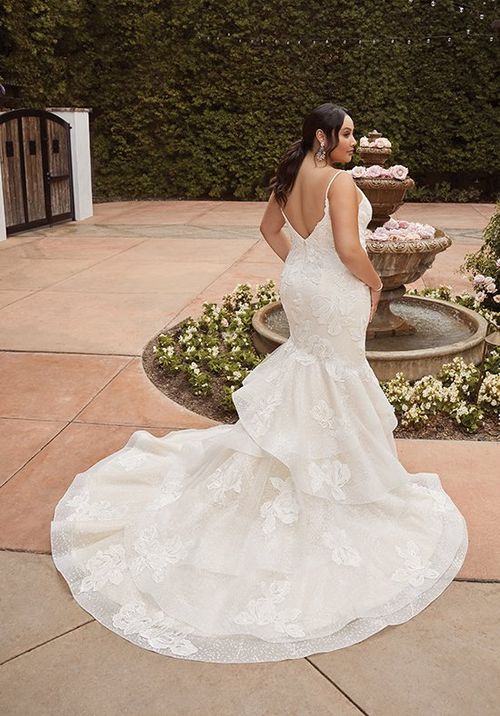 2466 Andrea, Casablanca Bridal