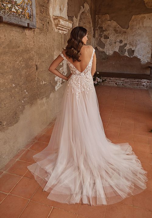 2469 Lena, Casablanca Bridal