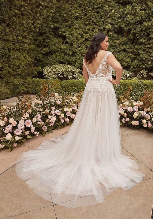 2469 Lena, Casablanca Bridal