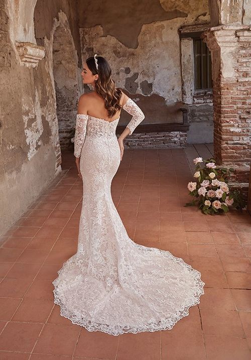 2474 Magnolia, Casablanca Bridal