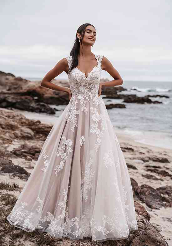 9912 Ball Gown Wedding Dress by Allure Bridals - WeddingWire.com