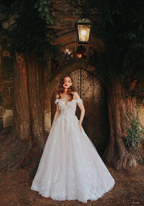 DP307 - Snow White, Disney Fairy Tale Weddings